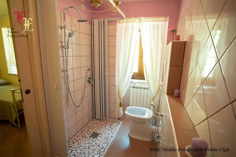 Casa Vacanze - Franco Ed Enza Bed & Breakfast San Gregorio Magno Exterior foto